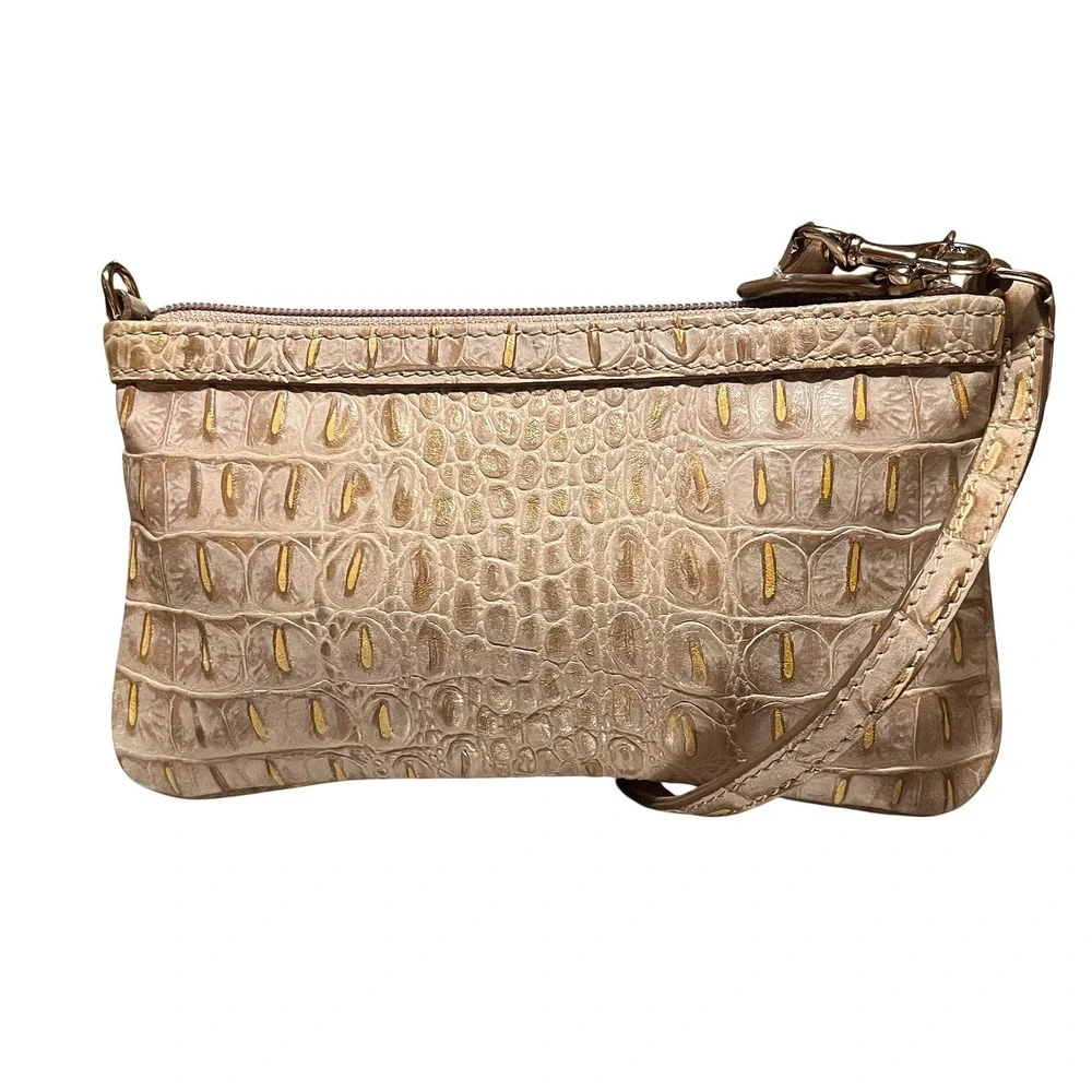 Dooney & Bourke Beige Crocodile Embossed Leather Wristlet Small Bag - Picture 2 of 11